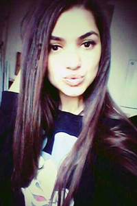 Cora - Junge Hobbyhuren suchen den schnellen Sex Cora - Junge Hobbyhuren suchen den schnellen Sex