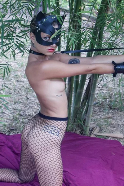 Isabella - Privatmodelle Frankfurt 22 Jahre Rotlichtanzeige Bringt Dich Zur Extase Mit Domina Isabella - Privatmodelle Frankfurt 22 Jahre Rotlichtanzeige Bringt Dich Zur Extase Mit Domina