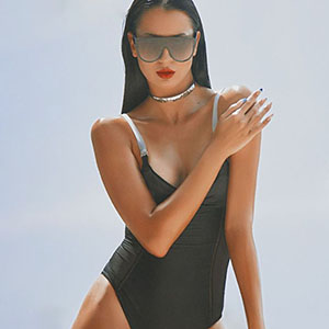 Valeria elfin teen beginner model with finger games in ads in sex escort Berlin
