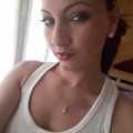 Rebecca - Zierliches dünnes Junges Girl mit Perfektem Escortservice